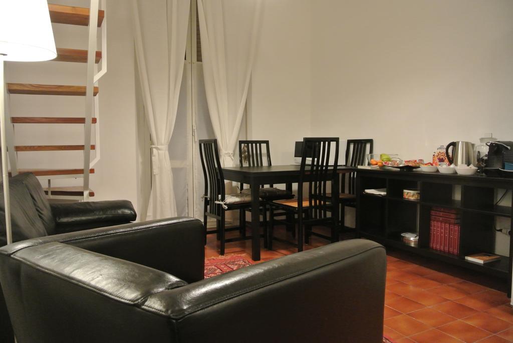 Studio Errepi Loreto Apartment Milan Room photo